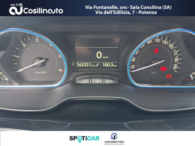 PEUGEOT 2008 usata, con Volante multifunzione