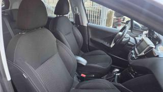 PEUGEOT 208 usata, con Controllo trazione