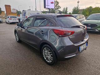 MAZDA 2 usata, con Autoradio