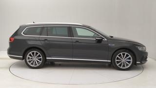 VOLKSWAGEN Passat Variant usata, con Antifurto