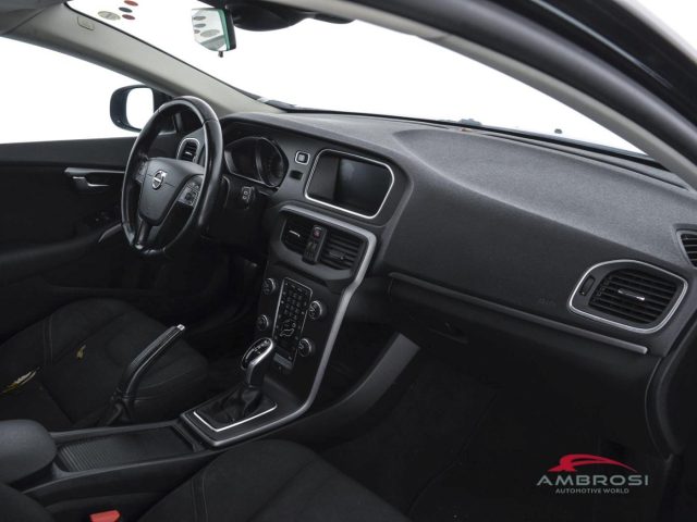 VOLVO V40 usata 11