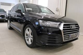 AUDI Q7 3.0 TDI 218 CV ultra quattro Business 7 POSTI