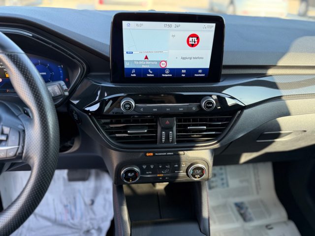 FORD Kuga usata, con Autoradio digitale