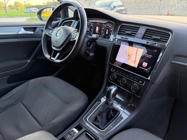 VOLKSWAGEN e-Golf usata, con USB