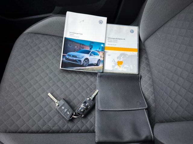 VOLKSWAGEN Tiguan usata, con ESP