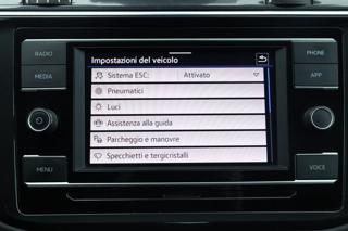 VOLKSWAGEN Tiguan usata, con Leve al volante