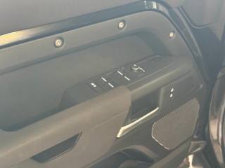 LAND ROVER Defender usata, con Airbag testa