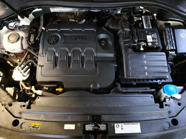 VOLKSWAGEN Tiguan Allspace usata, con USB
