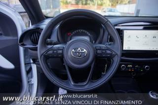 TOYOTA Aygo X usata 12