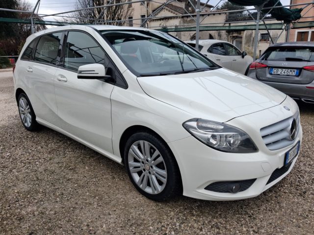 MERCEDES-BENZ B 180 usata, con Airbag laterali