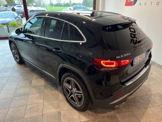 MERCEDES-BENZ GLA 200 usata, con Chiusura centralizzata