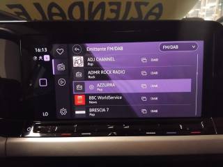 VOLKSWAGEN Golf usata, con Autoradio digitale