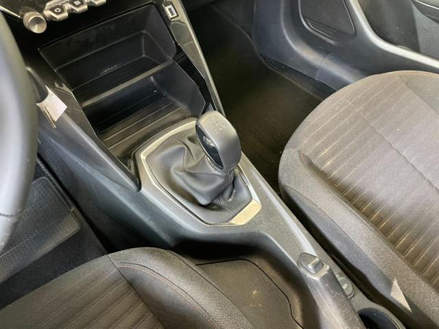 PEUGEOT 208 usata, con USB