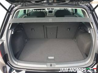 VOLKSWAGEN Golf usata, con Bracciolo