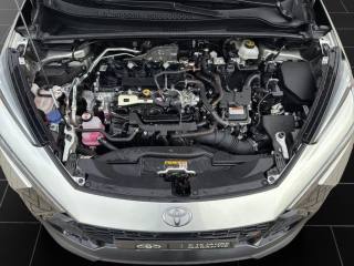 TOYOTA C-HR usata, con Sedili riscaldati