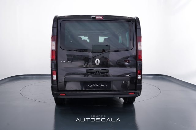 RENAULT Trafic usata 32