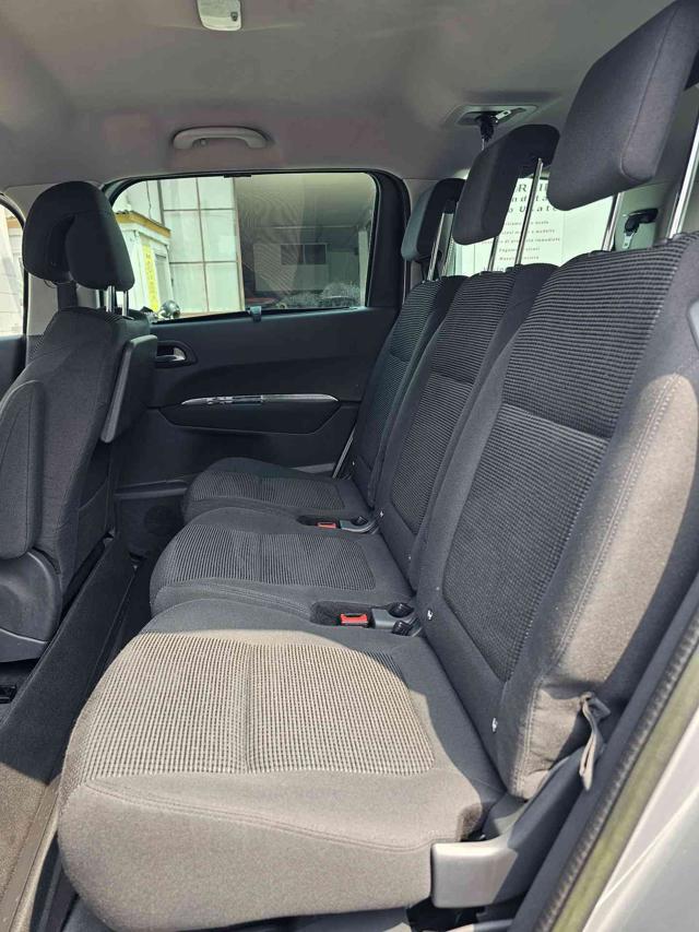 PEUGEOT 5008 usata, con Cruise Control