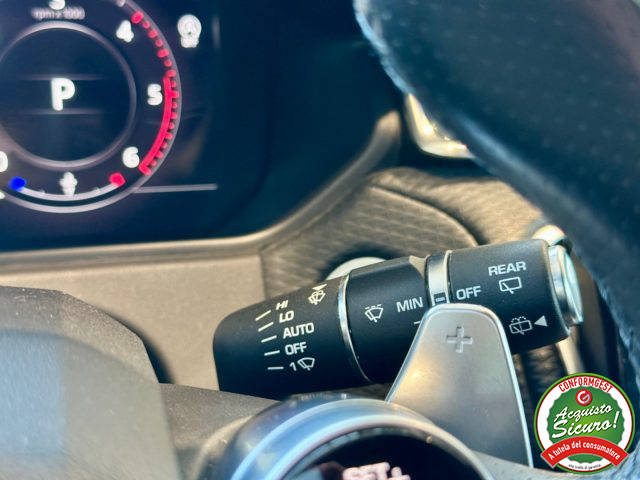 LAND ROVER Range Rover Velar usata, con USB