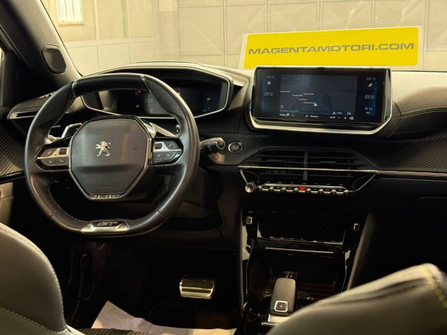 PEUGEOT 2008 usata, con Fari LED