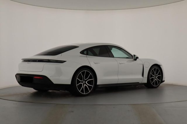 PORSCHE Taycan usata, con Alzacristalli elettrici