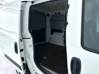 FIAT Doblo usata, con USB
