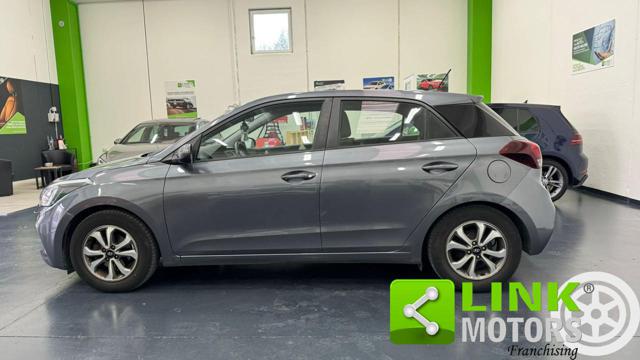 HYUNDAI i20 usata, con Autoradio