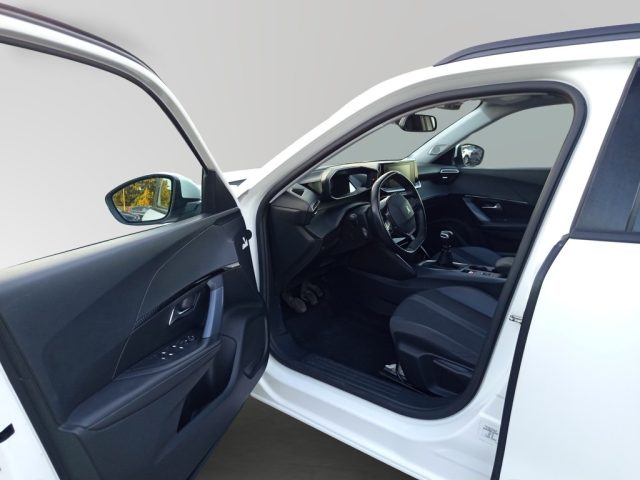 PEUGEOT 2008 usata, con Controllo trazione