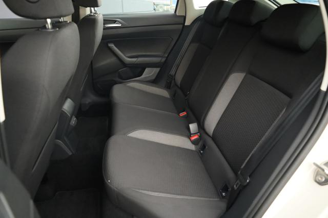 VOLKSWAGEN Taigo usata, con Autoradio digitale