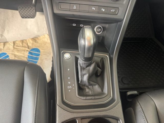 VOLKSWAGEN Touran usata, con Servosterzo