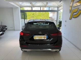 MERCEDES-BENZ GLA 200 usata, con Chiusura centralizzata