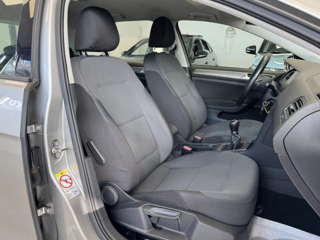 VOLKSWAGEN Golf usata, con Chiusura centralizzata