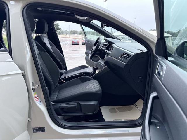 VOLKSWAGEN Taigo usata, con Controllo automatico clima