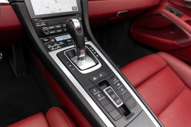 PORSCHE 911 usata, con Controllo automatico clima