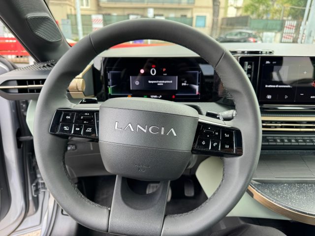 LANCIA Ypsilon usata, con ESP