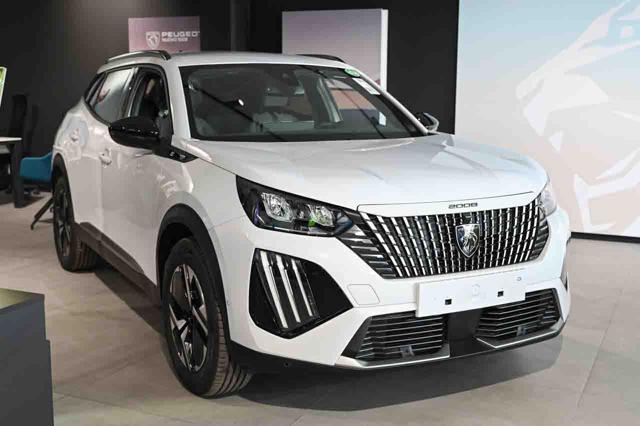 PEUGEOT 2008 usata, con Airbag laterali