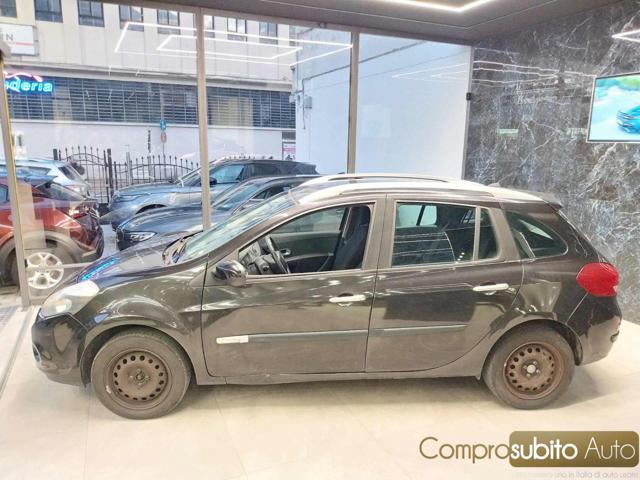 RENAULT Clio usata, con Climatizzatore