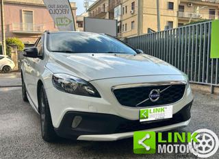 VOLVO V40 Cross Country usata, con Airbag laterali