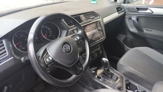 VOLKSWAGEN Tiguan usata, con Park Distance Control