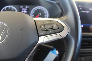 VOLKSWAGEN T-Cross usata 19