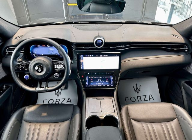 MASERATI Grecale usata, con Sistema di navigazione