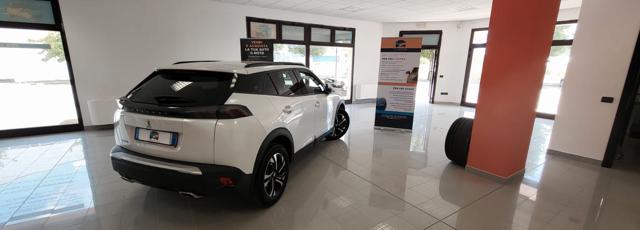 PEUGEOT 2008 usata, con Park Distance Control