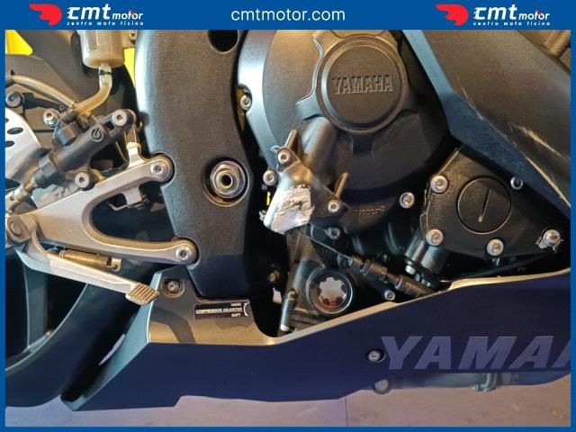 YAMAHA YZF R1 usata 7