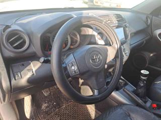 TOYOTA RAV 4 MY23 usata, con Chiusura centralizzata