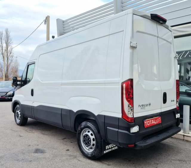 IVECO Daily usata, con Autoradio