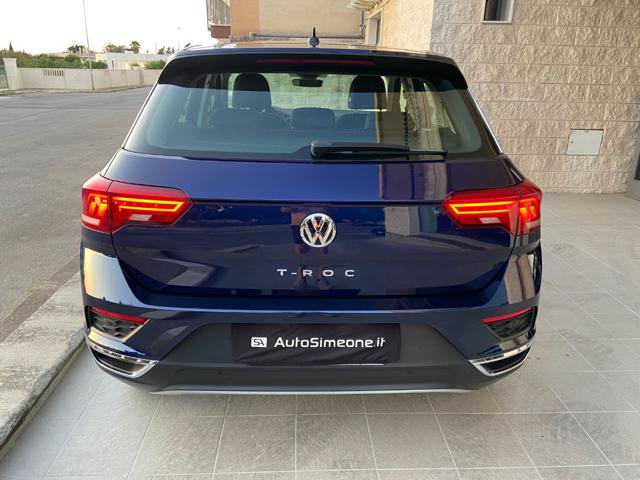 VOLKSWAGEN T-Roc usata, con Autoradio