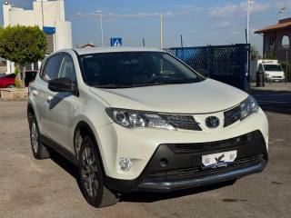 TOYOTA RAV 4 usata, con Airbag laterali