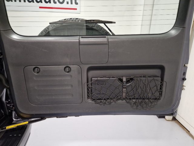 TOYOTA Land Cruiser usata, con Trazione integrale