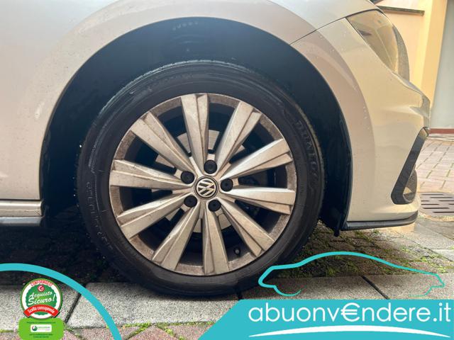 VOLKSWAGEN Polo usata, con USB