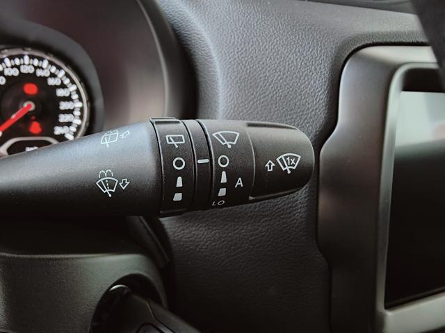 JEEP Renegade usata, con Volante in pelle