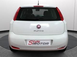 FIAT Punto usata, con Autoradio